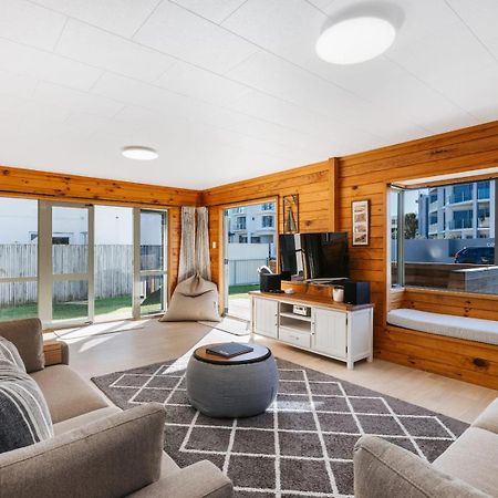 The Iconic Kiwi Bach, Full Site Downtown Mount Villa Mount Maunganui Eksteriør bilde