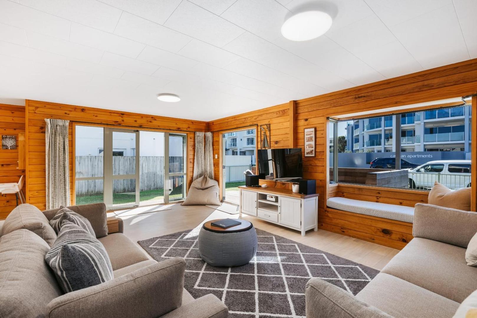 The Iconic Kiwi Bach, Full Site Downtown Mount Villa Mount Maunganui Eksteriør bilde